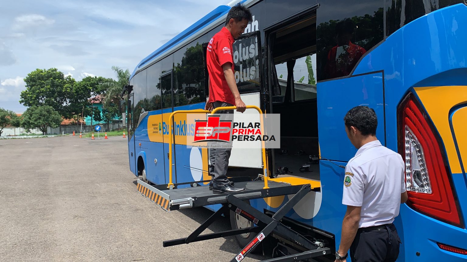 Wheelchair Lift for Bus PT. Pilar Prima Persada