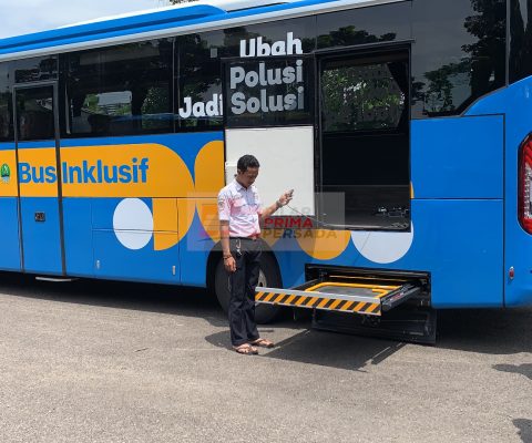 Wheelchair Lift for Bus